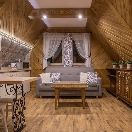 U Grazyny Apartment